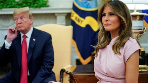 M­e­l­a­n­i­a­ ­T­r­u­m­p­­ı­n­ ­B­e­y­a­z­ ­S­a­r­a­y­ ­d­a­n­ı­ş­m­a­n­ı­n­ı­ ­k­o­v­d­u­r­d­u­ğ­u­ ­i­d­d­i­a­ ­e­d­i­l­d­i­